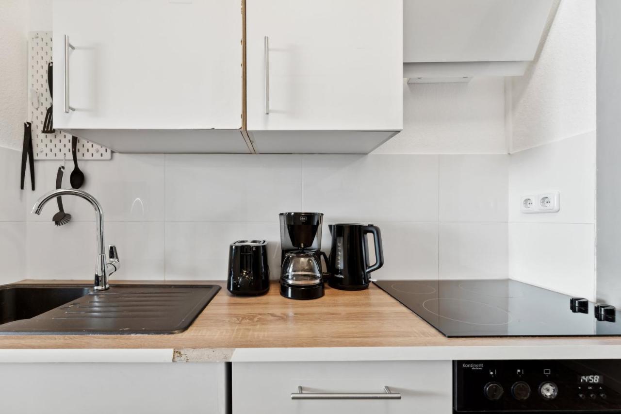 Sweet Central Tiny Apartment For 4 People Berlin Bagian luar foto