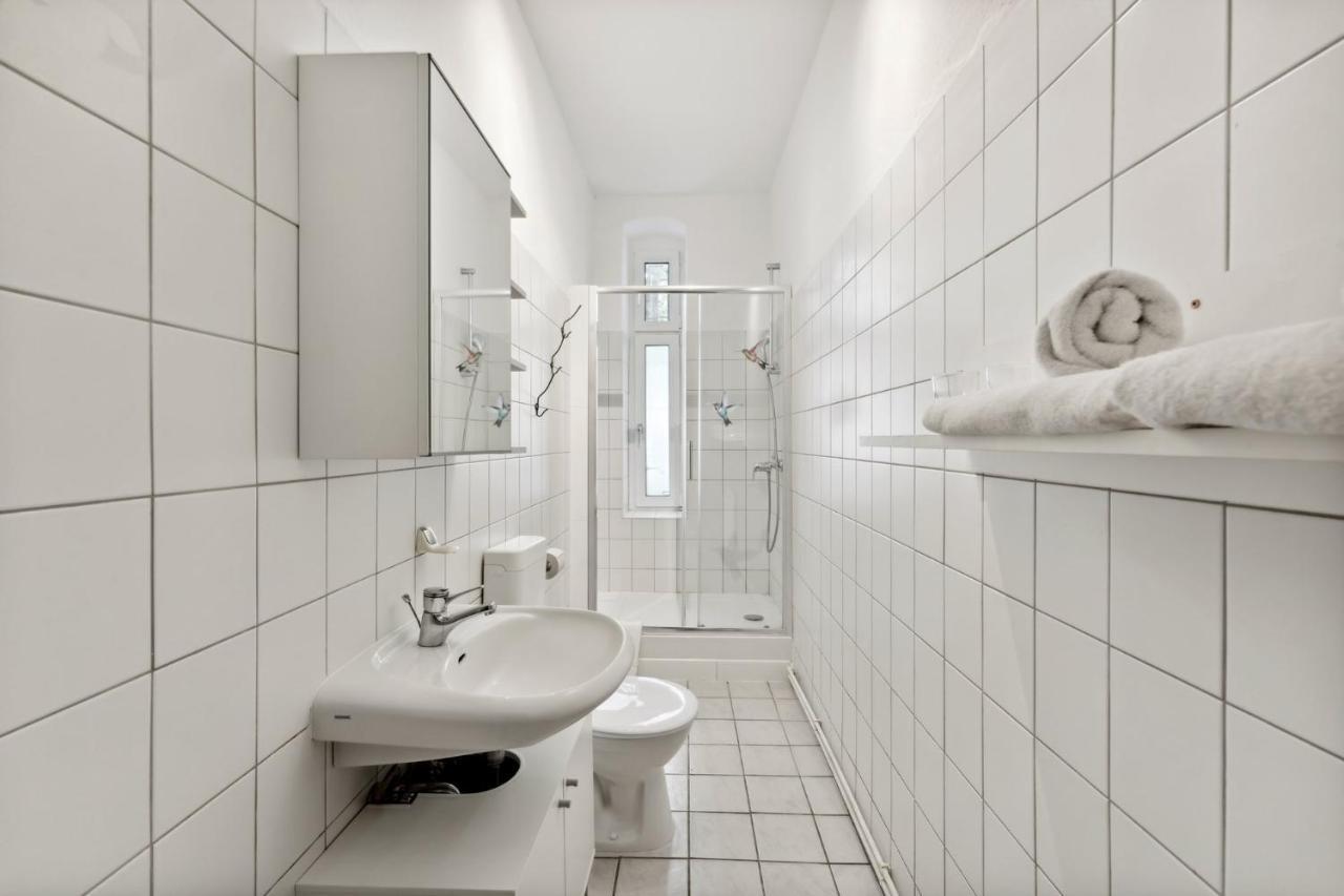 Sweet Central Tiny Apartment For 4 People Berlin Bagian luar foto